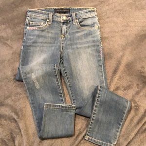 Juicy Couture Girls relaxed skinny jeans. Size 8.